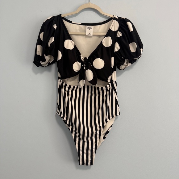 Tabitha Brown for Target Striped/Dot Print Tie-Front One Piece Swimsuit Sz M - Picture 2 of 9